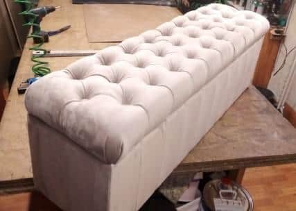 Пуф /таборетка пред спалня/